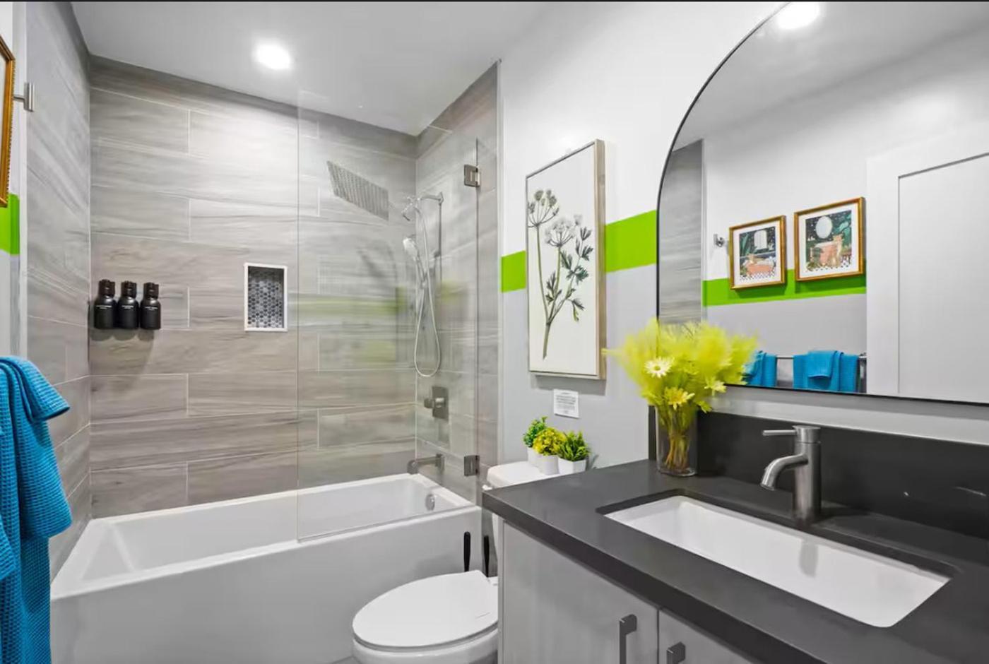 C- Vibrant And Glam Noho Pad Near U-studios And H-sign * Los Ángeles